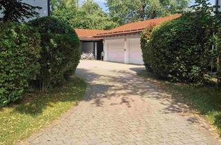 Garagen mieten in Alter Sportplatz 18, 83236 Übersee, Duplex-Stellplatz mit eigenem Rolltor