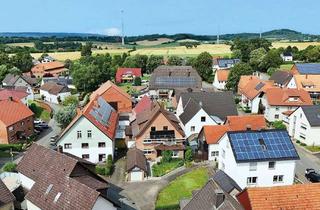 Einfamilienhaus kaufen in Klingelbach, 37696 Marienmünster, Auktion am 17.09.2026 - Großes Einfamilienhaus mit Nebengebäude - mit Wohnrecht für
