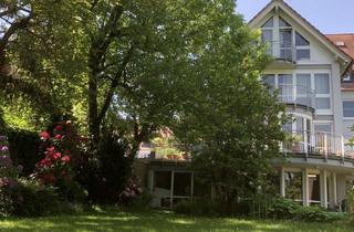 Haus kaufen in 61440 Oberursel, Wohnraum mit Weitblick: Großzügiges Familienparadies mit Naturteich & Garten