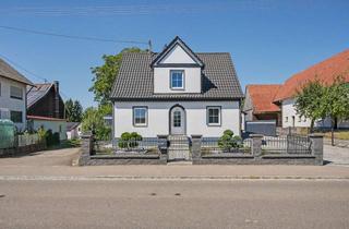 Haus kaufen in Ellerbachstraße 19, 89335 Ichenhausen, Modernisiertes EFH auf 990 m² Grundstück – außergewöhnliche Garage & zusätzliches Bebauungspotenzial