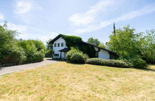 Villa kaufen in 96465 Neustadt, Großzügig wohnen in Neustadt! Villa im Landhausstil