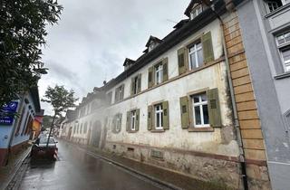 Mehrfamilienhaus kaufen in 79359 Riegel, Denkmalgeschützes Mehrfamilienhaus mit Geschichte und viel Potzenzial