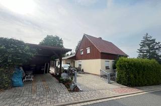 Doppelhaushälfte kaufen in 01844 Neustadt, Gepflegte Doppelhaushälfte mit schöner Außenanlage in ruhiger, stadtnaher Lage von Neustadt/Sachsen