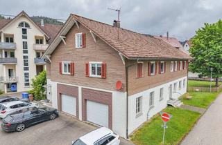 Haus kaufen in 77773 Schenkenzell, Vielseitiges 3-Familienhaus mit viel Platz in Schenkenzell als Kapitalanlage
