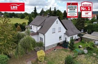 Einfamilienhaus kaufen in 32457 Porta Westfalica, Großzügiges Einfamilienhaus mit Hofcharakter in zentraler Lage – Ideal für Mehrgenerationen...