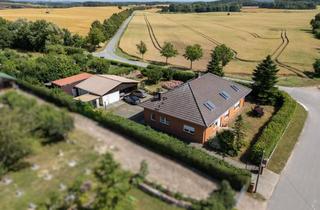 Haus kaufen in 17217 Penzlin, Repräsentatives Anwesen mit Einliegerwohnung & Weitblick!