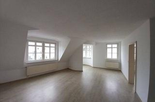 Wohnung mieten in 08451 Crimmitschau, Zentral gelegene 3-Zimmer Wohnung in saniertem Stadthaus in Crimmitschau
