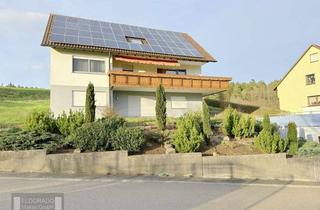 Mehrfamilienhaus kaufen in 72290 Loßburg, Mehrfamilienhaus mit optimaler Möglichkeit zur Selbstnutzung und Vermietung