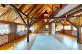 Einfamilienhaus kaufen in 72275 Alpirsbach, Großzügiges Einfamilienhaus mit Galerie, Ausbaupotenzial und 1.957 m² Grundstück