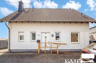 Haus kaufen in 56294 Gappenach, Großzügig wohnen: Familienhaus mit Garten, Garage und Stellplätzen