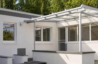 Haus mieten in Kopenhagener Straße 22, 18107 Lütten Klein, Stadthaus im Bungalowstil mit überdachter Sonnenterrasse, Garten und neuer Küche