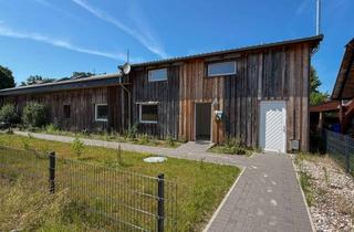 Haus mieten in 24635 Rickling, Sanierte Doppelhaushälfte mit 154 m² | 7 Zimmer | Neue Einbauküche | 2 Bäder | Terrasse | Rickling