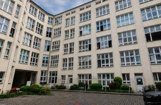 Gewerbeimmobilie mieten in 42275 Barmen, 64 M² BÜROFLÄCHE ZUR MIETE – MIT EIGENEM ZUGANG UND STELLPLATZMÖGLICHKEIT