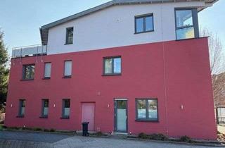 Gewerbeimmobilie kaufen in 30890 Barsinghausen, Top Lage in Barsinghausen: Attraktive, gehoben ausgestattete Gewerbefläche in Wohn- /Geschäftshaus