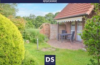 Wohnung kaufen in 24232 Schönkirchen, Ein Zuhause zum Verlieben – hausähnliche Maisonette-ETW mit Sonnengarten und Carport