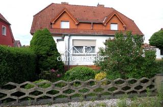 Doppelhaushälfte kaufen in 01987 Schwarzheide, Verstecktes Raumwunder! Doppelhaushälfte mit großem Garten, Garage und überraschend viel Platz