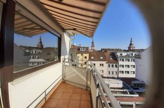 Wohnung mieten in G 3, 68159 Mannheim, Modernisierte 2-Zimmer-Wohnung mit Südwest-Balkon, EBK + Echtholzparkett