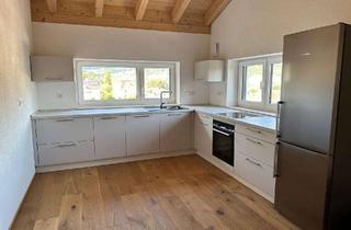 Wohnung mieten in 91795 Dollnstein, Exklusive 2-Zimmer-Dachgeschosswohnung mit Südwestbalkon und hochwertiger Ausstattung in Dollnstein