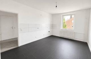 Wohnung mieten in Augustastr. 69, 46537 Dinslaken, Renovierte 2-Zimmer Wohnung im ruhigen 3 Parteien Haus.