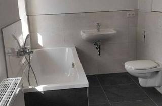 Wohnung mieten in Fichtestraße 1a, 06712 Zeitz, Große neu sanierte 5-Raum-Wohnung im DG zu vermieten!