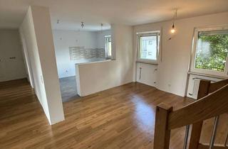 Wohnung mieten in Seewiesenring 32, 63486 Bruchköbel, Exclusive , sanierte 7-Zimmer Maisonetten-Wohnung mit Garten und zwei Stellplätzen.