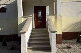 Wohnung mieten in 96158 Frensdorf, Frisch renovierte 4-Zimmer-Wohnung mit Wintergarten und großen Garten