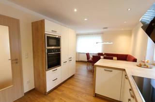 Wohnung mieten in Am Kreuzberg, 90455 Katzwang, Katzwang: Komfortabel Erdgeschosswohnung mit Einbauküche, 400 m² Garten und Sonnenterrasse