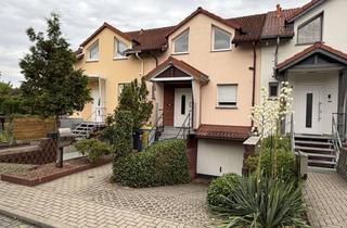 Haus kaufen in 02977 Hoyerswerda, Zuhause mit Garage und kleinem Garten in Hoyerswerda