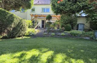 Haus kaufen in 04564 Böhlen, PROVISIONSFREI! Einfach einziehen und genießen: Gepflegtes Reihenendhaus mit Garten