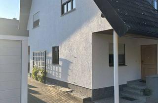 Doppelhaushälfte kaufen in 08058 Weißenborn, Wohnen mit Charakter: Doppelhaushälfte in Zwickau-Weißenborn