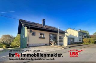 Haus kaufen in 56472 Lautzenbrücken, 2 x Wohnen & 1 x Gewerbe / Büro / Praxis