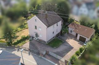 Haus kaufen in 73326 Deggingen, Viel Platz für Ihre Wohnideen – Zweifamilienhaus mit zwei Wohneinheiten in ruhiger Wohnlage