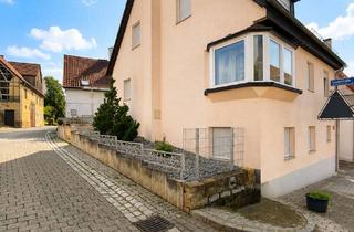 Haus kaufen in 73207 Plochingen, Charmantes EFH mit ELW, Garage & Terrasse in Plochingen