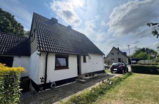 Haus kaufen in 23701 Eutin, Interessante Immobilie in guter Lage
