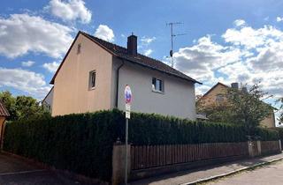 Haus mieten in Im Krämersgarten, 97215 Uffenheim, Gepflegtes Einfamilienhaus mit Garten, Terrasse und Garage