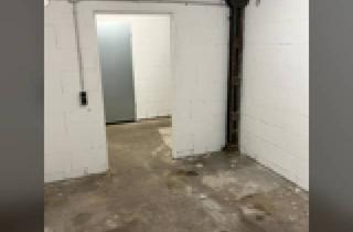 Gewerbeimmobilie mieten in 47506 Neukirchen-Vluyn, Z-K.28 - Lagerfläche mit Rampenzugang 33 m²