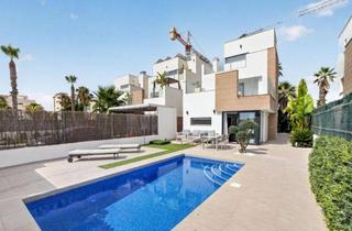 Villa kaufen in 03149 Forst, Moderne freistehende Villa mit 3 Schlafzimmern, 2 Bädern, Gäste-WC und privatem Pool in El Raso