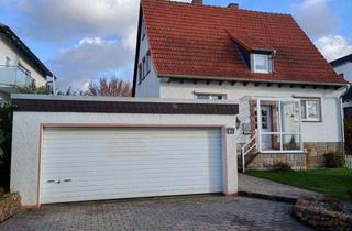 Einfamilienhaus kaufen in 34266 Niestetal, !PROVISIONSFREI! Liebenswert & ruhig: Haus in Niestetal-Heiligenrode (7 Zi./166 m² + Gäste-/Bürobereich) ++ Einliegerwhg., Terrasse, Kachelofen, Garage, 1.620 m² Grundstück ++ Monatsrate: 1.487,20 €
