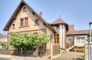 Haus kaufen in 76297 Stutensee, Ihre Chance mitten in Blankenloch!