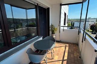 Wohnung kaufen in 71272 Renningen, Renningen - 3,5 Zimmer Wohnung Top Lage und Mega Ausblick
