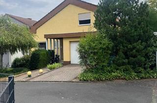 Haus kaufen in 63939 Wörth, Wörth am Main - Reihenendhaus mit großem Grundstück in ruhiger Wohnlage von Wörth