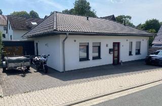 Haus kaufen in 33181 Bad Wünnenberg, Bad Wünnenberg - Charmanter Bungalow für Paare oder eine kleine Familie