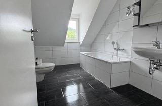 Wohnung kaufen in 99817 Eisenach, Eisenach - Dachgeschosswohnung mit Ausbaupotenzial