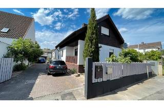Einfamilienhaus kaufen in 64560 Riedstadt, Riedstadt - Provisionsfrei Freistehendes EFH mit Garten, Balkon & Stellplatz
