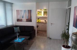 Wohnung kaufen in 90547 Stein, Stein - Gut vermietete 1,5 Zimmer- Wohnung mit Traumblick