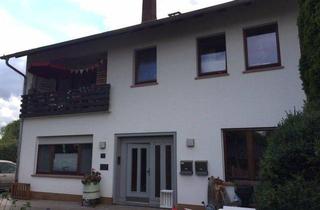 Haus kaufen in 35274 Kirchhain, Kirchhain - Haus in Großseelheim (3 Wohnungen mit insg. 263 qm)