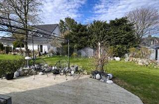 Haus kaufen in 24558 Henstedt-Ulzburg, Henstedt-Ulzburg - IHR NEUES ZUHAUSE: STILVOLL MIT GARTENIDYLLE