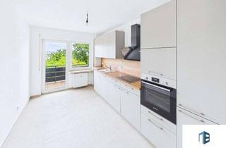 Wohnung mieten in 55543 Bad Kreuznach, Selten am Kuhberg: 5 Zimmer, große Terrasse, Balkon und neue Einbauküche
