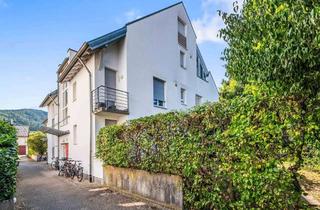 Wohnung kaufen in 79117 Ebnet, Dachgeschosswohnung mit Galerie & Tiefgarage