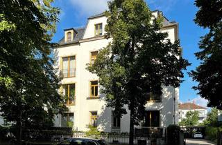 Wohnung kaufen in 01277 Striesen-Ost, BESTLAGE IN DRESDEN-STRIESEN: hochwertige 5-Zimmer-Wohnung mit drei Balkonen & eigenem großen Garten